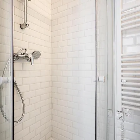 Lägenhet Solar System With Gallery